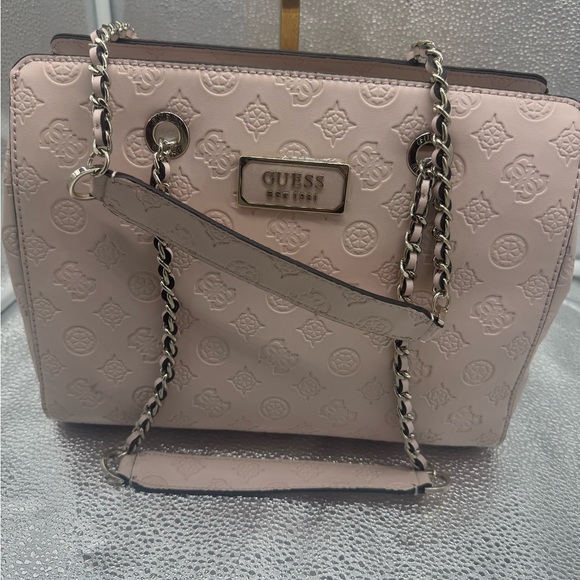 GUESS Logo Love Satchel NWT - Picture 10 of 10